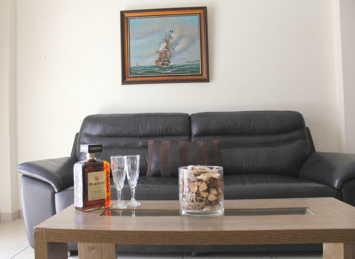 St. Mamas Apts Scala Dış mekan fotoğraf