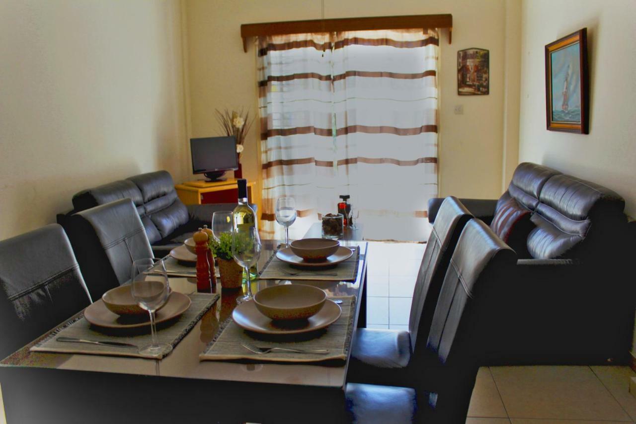 St. Mamas Apts Scala Dış mekan fotoğraf