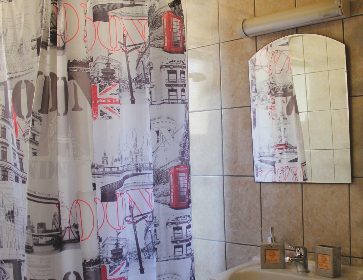 St. Mamas Apts Scala Dış mekan fotoğraf