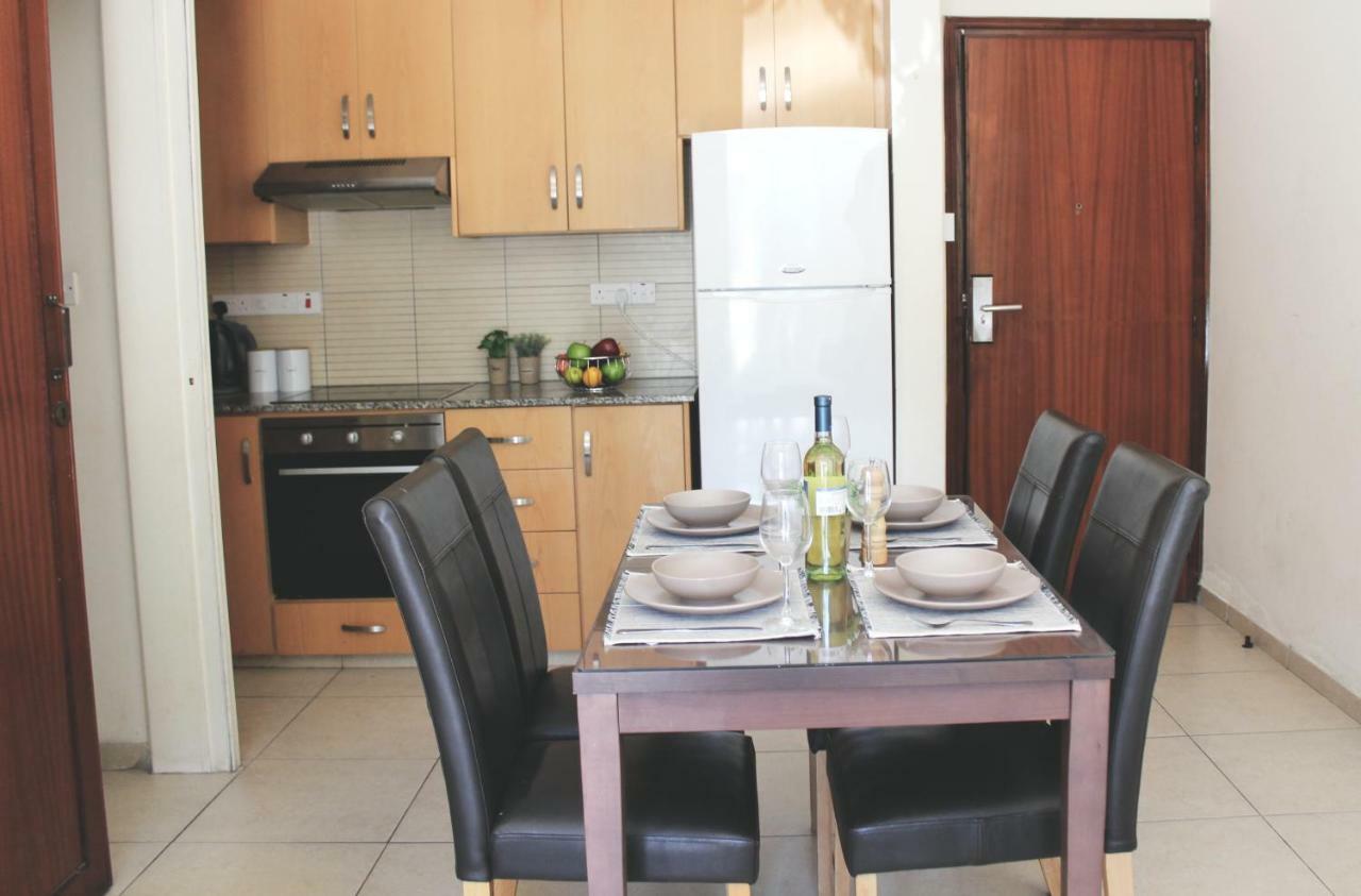 St. Mamas Apts Scala Dış mekan fotoğraf